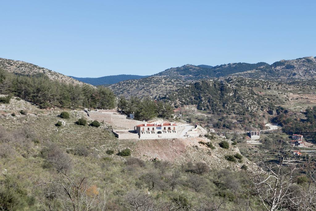 Elova Hotel Zatouna Bagian luar foto